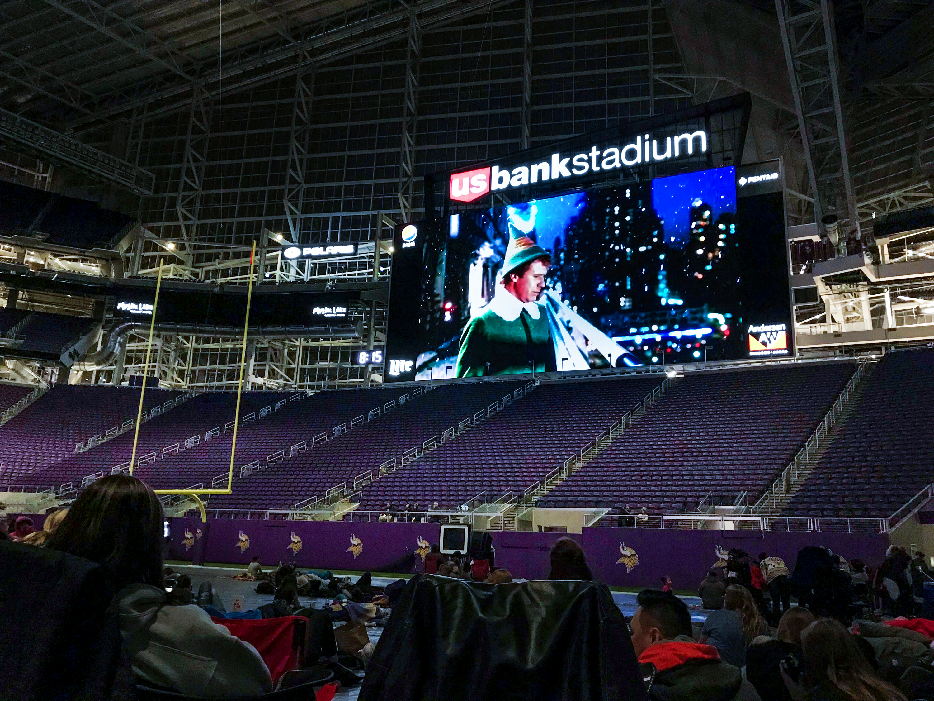 US-Bank-Stadium_MovieNight_01