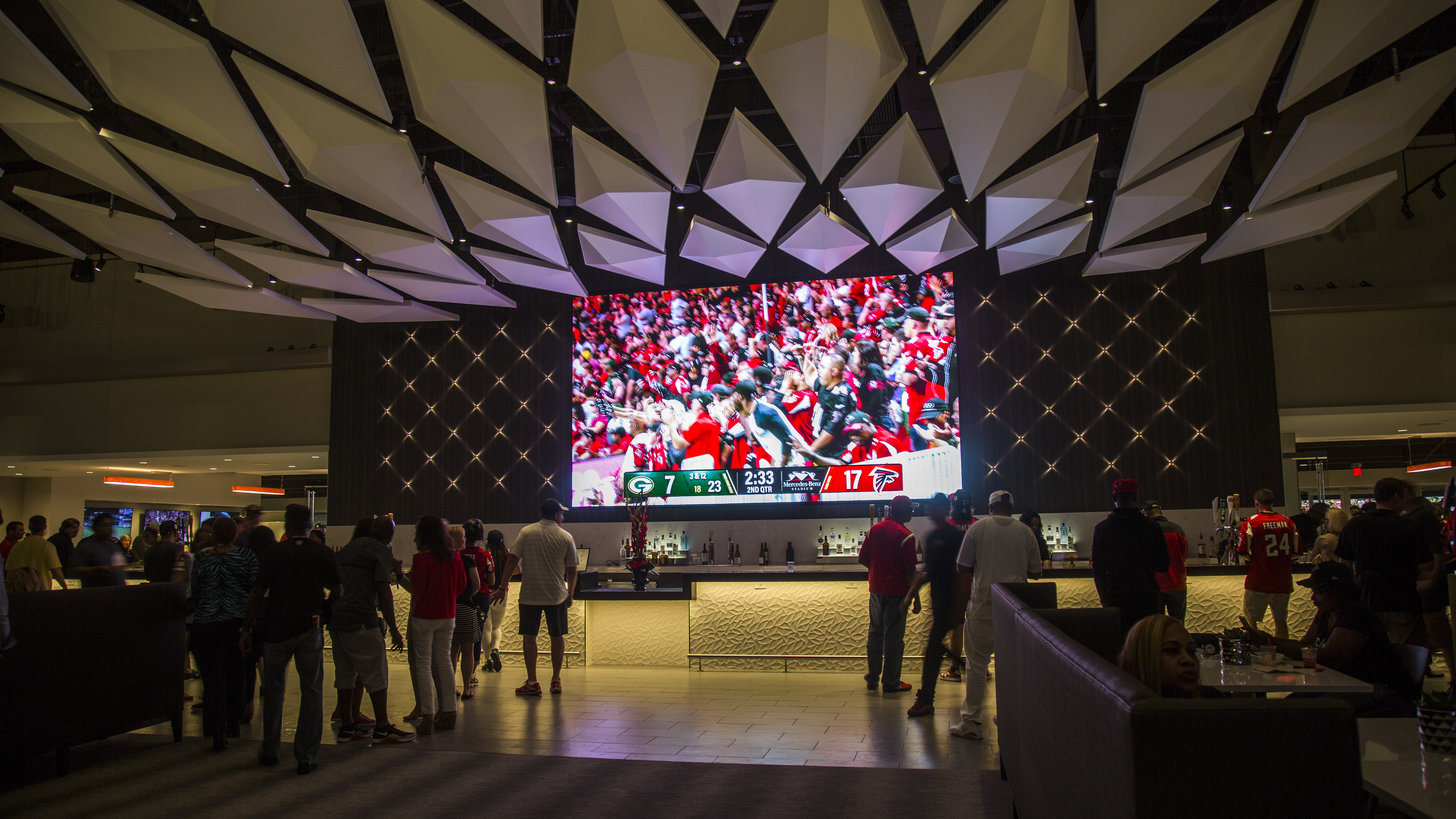 AtlantaFalcons_SouthClub_03