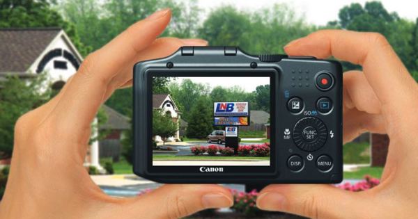 Photograph Digital Signs Like a Pro