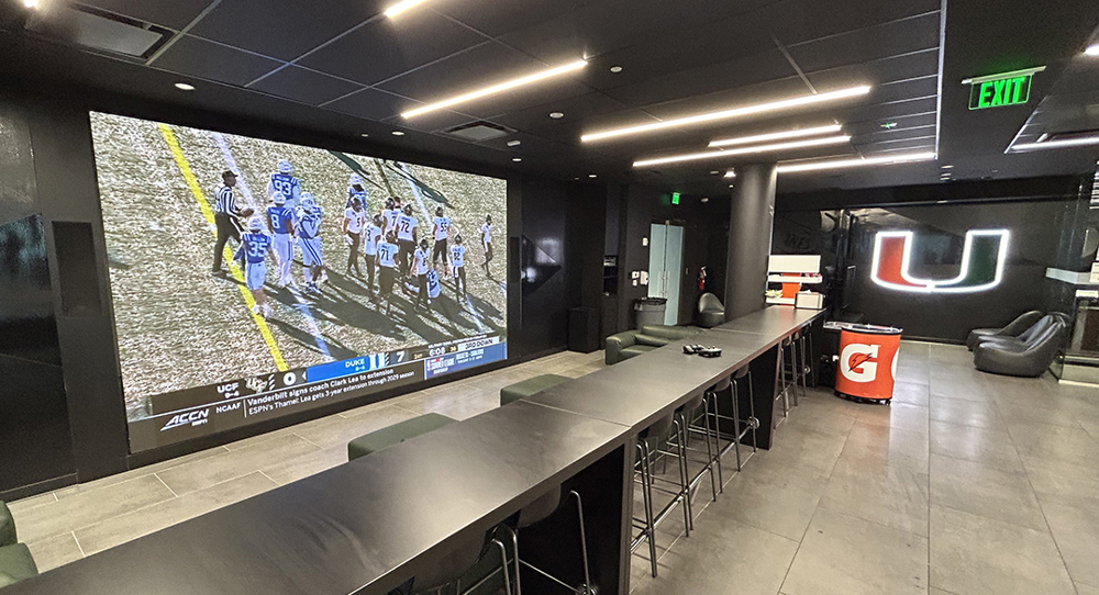 University of Miami_Hecht Athletic Center_01.jpg