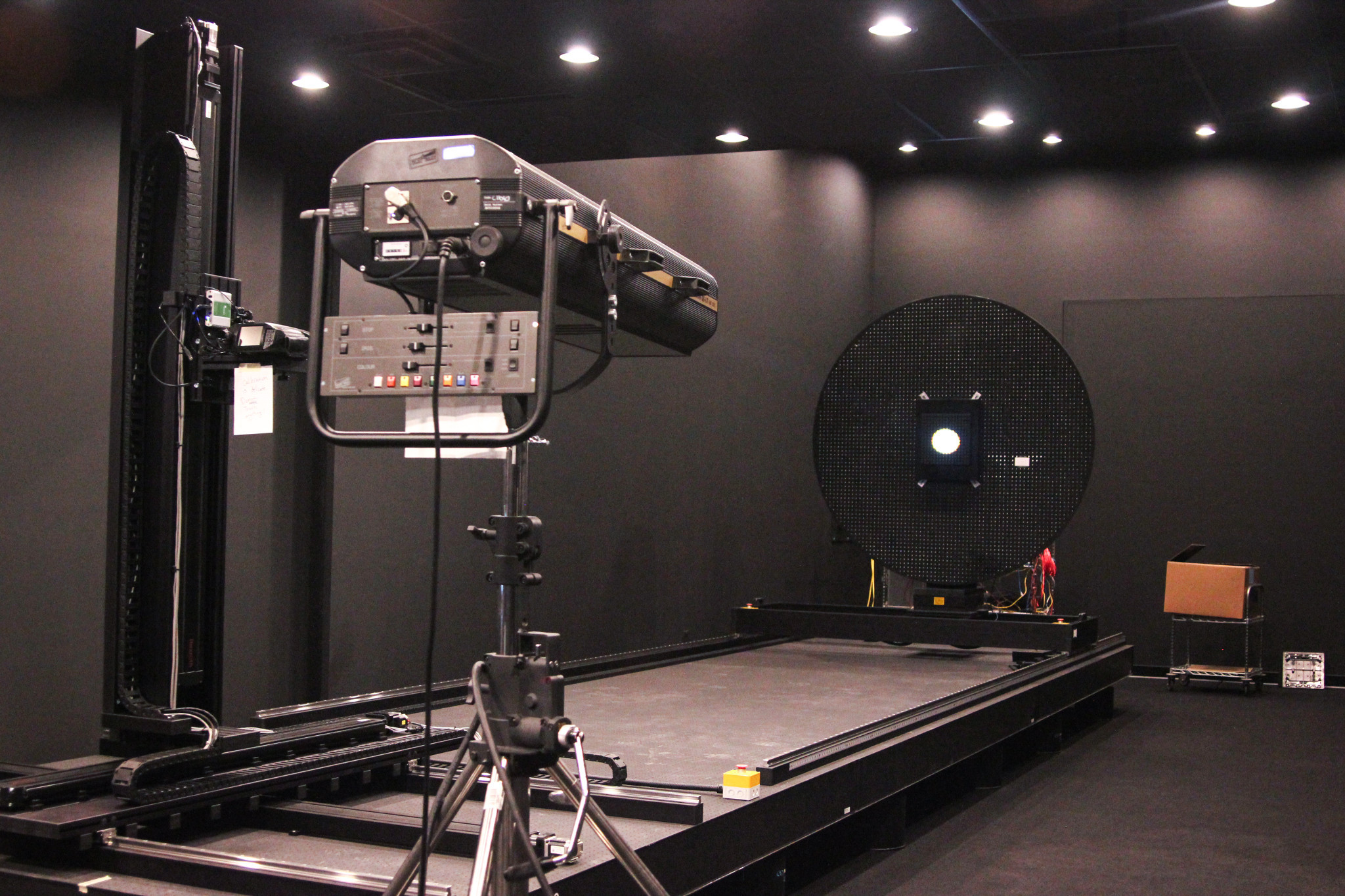 Reliability Lab_Image Quality Measurement System_01.jpg