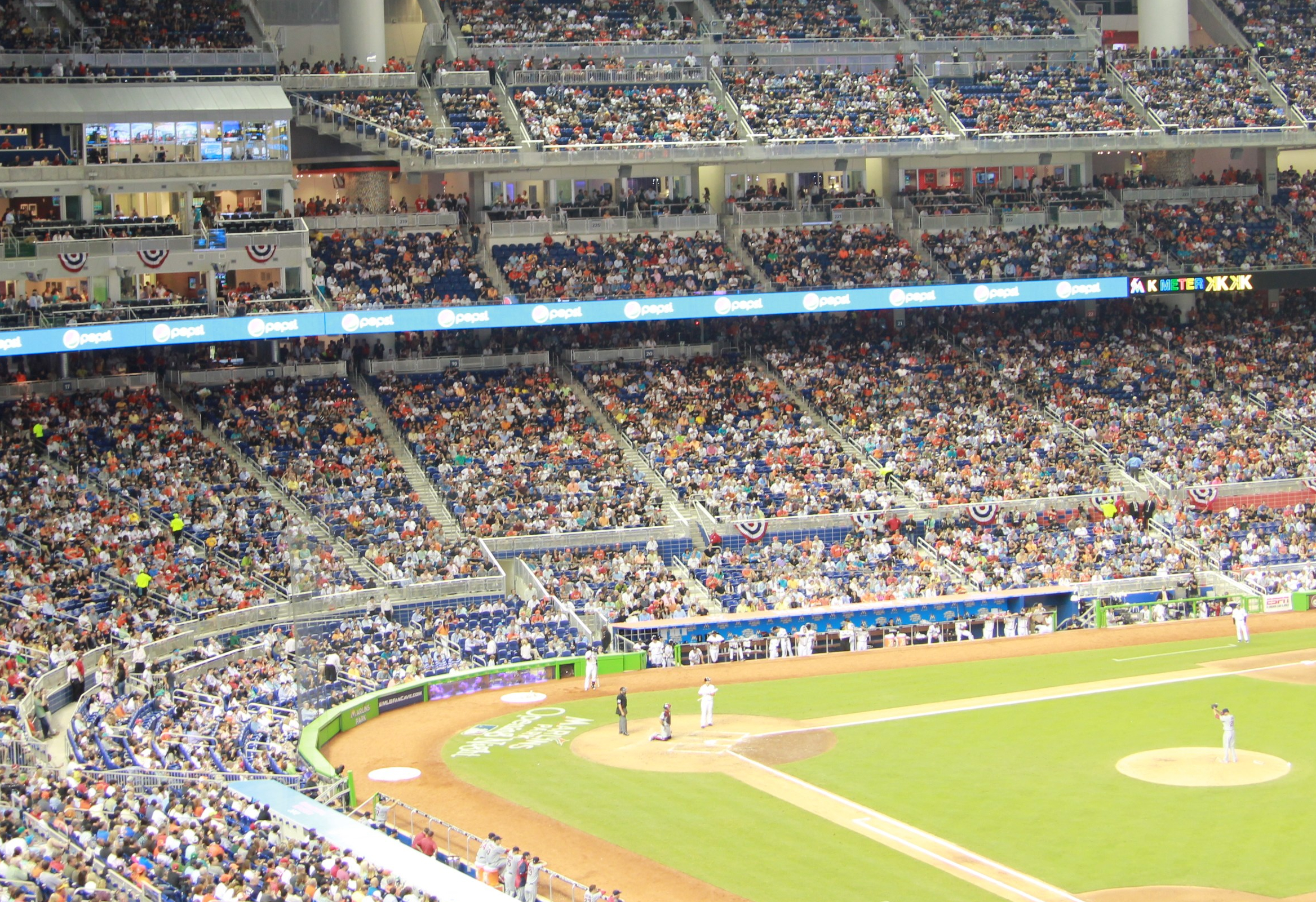 MiamiMarlins_Ribbon_02