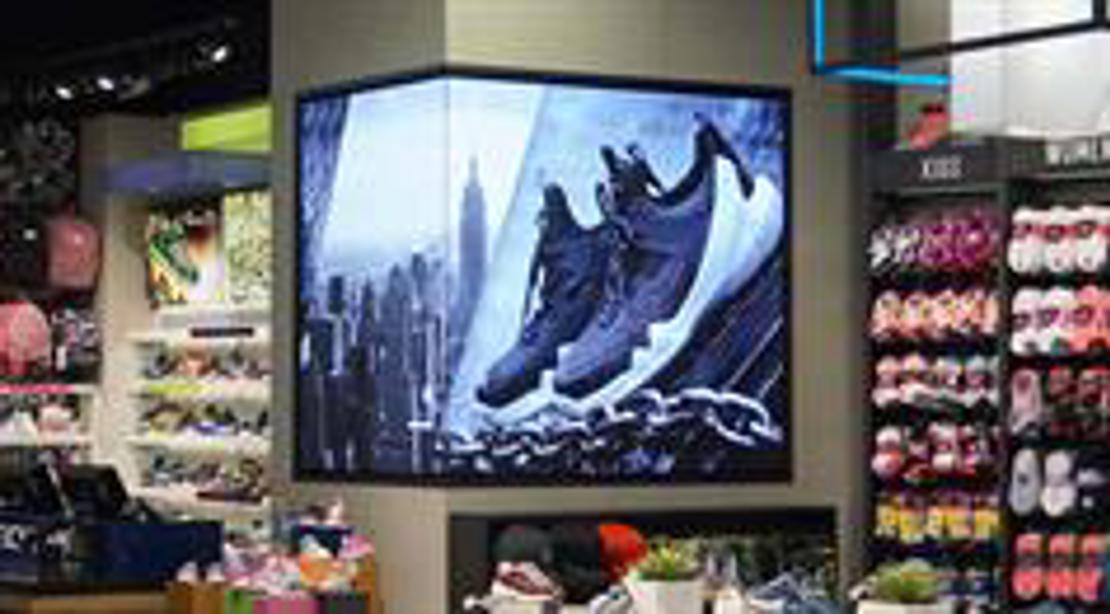 LED video wall in retail shoe store
