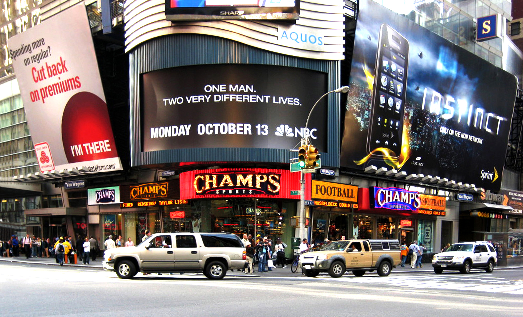 Champs Sports_NY NY_AF-3700-64x240-20-RGB-SF_AF-3400-24x112&amp;24x160-46-A-SF_KF-1010-8x152&amp;8x216-34-A-SF_9edit